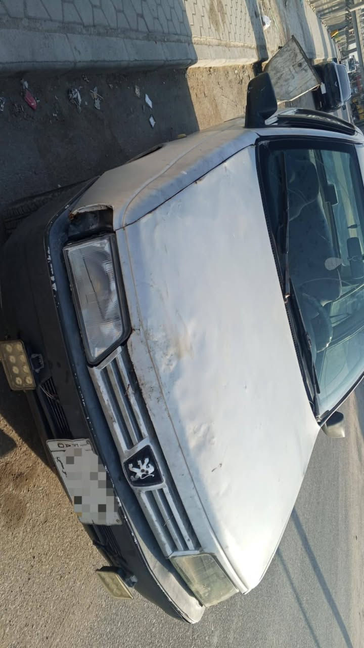 للبيع او مراوس بيجو روى رقم نجف الماني ماندل راعيها سنويه اصليه اتكفل سرقه وعشائر فقط مكينه بداية بخار كير واكسل ماب برنس تخم تاير دواخل حلوه مكاني كوفه السعر 14 ورقه 
***********
