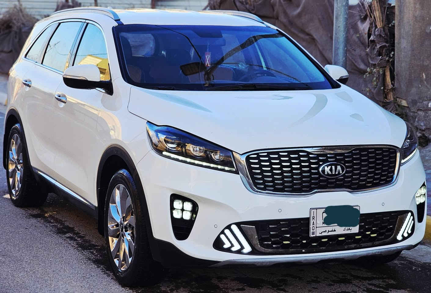 كـيا سورنتو 2020 رقم بغداد مطلوبه للمصرف باقي عليهه 6 اشهر تسديد مضمون +التحويل
كفاله عامه من الصبغ والتبديل والبارد والشخط وضع الشركة سبير منازل
مواصفات فول عده البانوراما والفور ويل فقط
محرك 6V مامفتوح شرط 
مري شفط
اشاير مري
تحكم جهتين
كاميرا
شاشه
حساس خلفي +امامي
جنطه كهرباء
كشن جلد لونين
كشن كهرباء
بصمة تشغيل+ ابواب
ويل كروم بلادي
السعر((240))بي مجال مكان السيارة كربلاء اتصل ع الارقام
***********
***********
