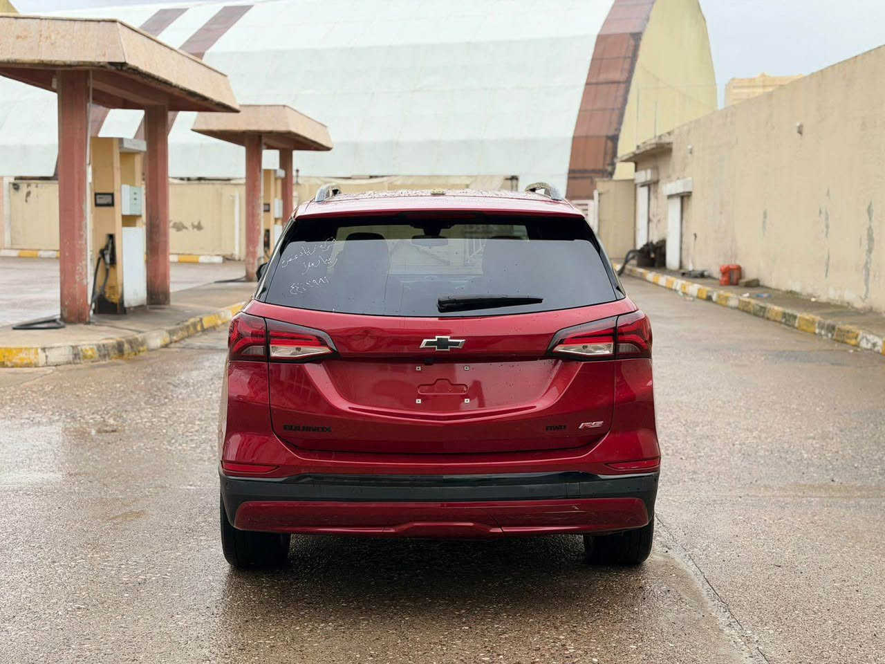 شوفرليت اكونكس 2024 RS فول عدا فتحه ❤️
سعر بلاش والله 💸😱106$ورقه قفل 🔒
بصمه 
شاشه كبير 
رادار 
حساس 
فورويل AWD   4*4
بابين بصمه 
ويك كروم
تشغيل عن بعد ( شغال ) 
بريك بصمه 
و بعد مواصفات هوايه 
ضرر: ٥ قطعه صبغ و شويه تكمه و قماره شبرين بي تعديل بارد بدون دواخل ارباك ستيرن سيستم شركه رقم شانصي موجود بل صوره 
مكان سياره عقره 
رقم موبايل *********** واتساب اكر, نينوى
