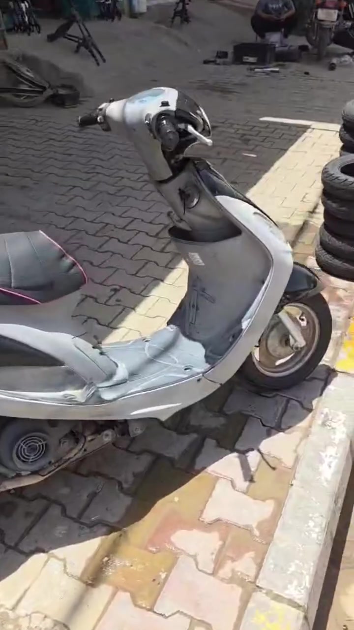 السلام عليكم شباب 📍
ماكس منغولي للبيع دراجه حلوه ونضيفه مامفتوحه كهربائيات كلها شغاله نكره سلف كلها شغاله هندر اشاير لايت بك لايت كلها شغال تايرات جدد الدراجه نضيفه كلش 
مكان ديوانية الرقم ***********
