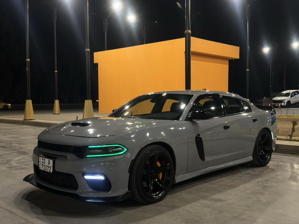 السلام عليكم
 205$
للبيع . جارجر دايتونا 
1️⃣. موديل : 2020 اصل 
2️⃣. المسافه لمقطوعه :77 الف كيلو 
3️⃣. حجم المحرك : 5700 V8
4️⃣. الون : سموك  SMOK
……. رقمه بغداد  ……  تحويل مباشر 
            ⚜️. موصفات السياره. ⚜️
⚓️. كشنات جلد 
⚓️. اشاير ترحيب 
⚓️ ذاكرة ميموري 
⚓️. كشنات تدفه و تبريد و كهرباء 
⚓️. حساسات خلفيه وكامره خلفيه 
⚓️ حاضنت أكواب تدفئة تبريد 
⚓️ رادارات جانبيه 
⚓️نقطة عمياء
⚓️. شفتات ستيرن 
⚓️ ستيرن كهرباء 
⚓️. تشغيل عن بعد 
⚓️. منضومه لايتات متغيره اصليه 
⚓️. اوياله وتخم تاير كله جديد 
    ☄️السياره عليه اضافات كلش اهواي ☄️
         💀وعليه برمجه مصطفى ايكل💀 
 🪬 مكينة كير كفاله شرط برغي ما مفتوح  🪬
——————-
حادث السياره جاملغ و بنيد وبيها تعمير بلدواخل 
وبارد بلقمارة سبب التحميل   
—————————-
 👾. الضافات الي عليه 
  شوته NK .. تعديل قدرة حصانيه …  اكسل SRT …. طلقات … فصلة  …  هكزوز رعب … سيفتي  قتصاط الوقود ..… نضام ادرفت كامل …الك الحريه تتحكم … بلسبورت مكينه و كير و اكسل  … لايتات متغيره  اصلي … دفيوزر …. لحية .. لهييب نار 
السيارة فوووول مواصفات دايتونا 
—————————
سعره 205 ورقه
***********
