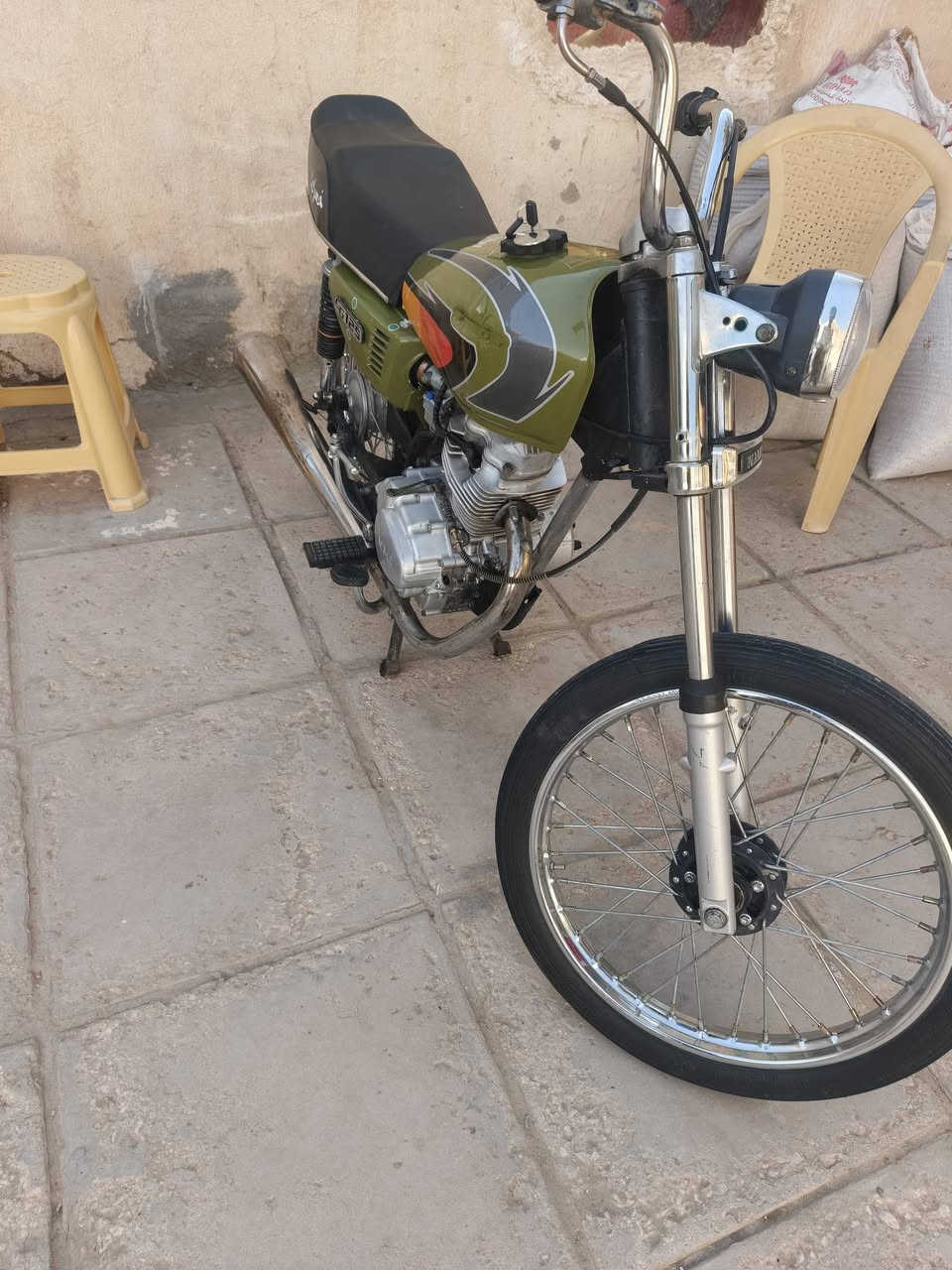 سلام عليكم دراجه ربعه كير البيع السعر خاص 350 فقل كلك كلك رقم ***********
