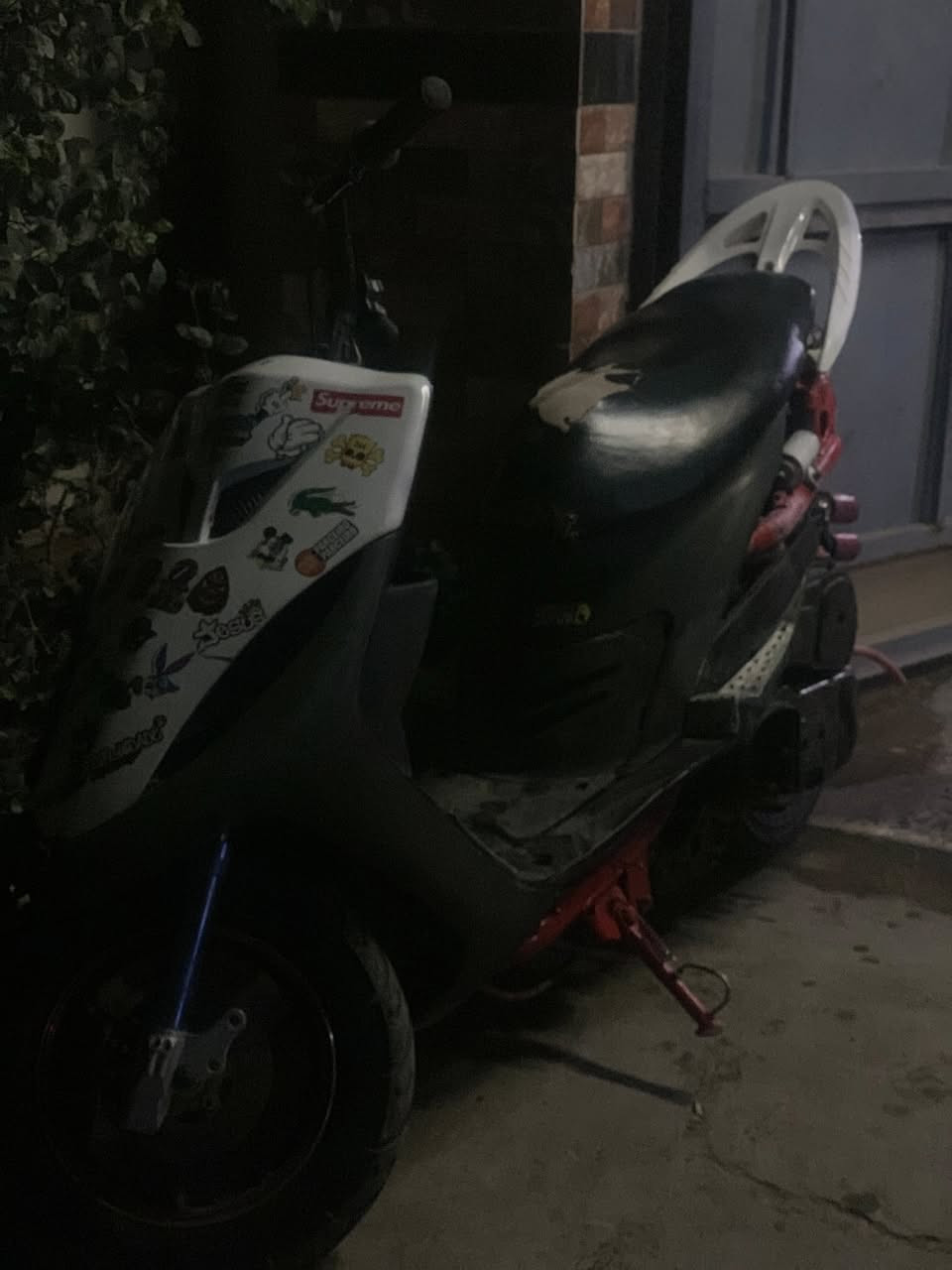 السلام عليكم
عدله مالعب مكينه 55 شلعه ومعدل 

نكره سلف بكل وقت  

ب 425 وبيها مجال بسيط بغداد حي العامل 

***********
