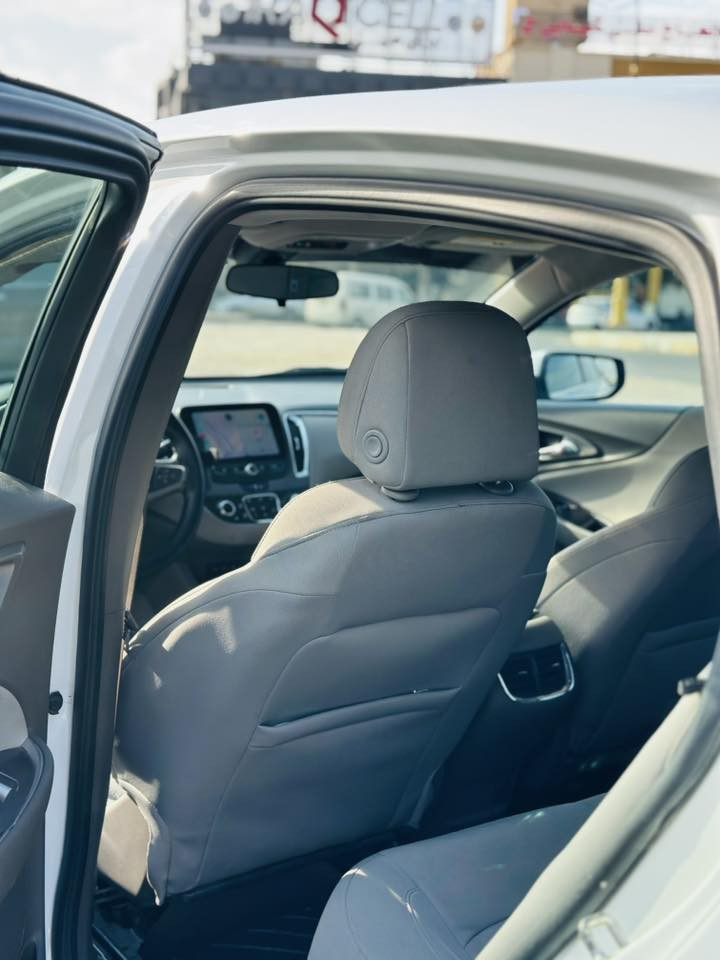 ماليبو 2021  فئه LT للبيع فقط  رقم اربيل سياره بسمي تحويل ثاني يوم 

حادث السياره بنيد مبدل والجاملغ الخلفي الايسر تصليح 

المواصفات السياره LT المعروفه شاشه كاربلي مقاعد تدفئه 

مكان السياره كربلاء - حي الموظفين 

السعر 128 وبي مجال 

للاستفسار ***********
