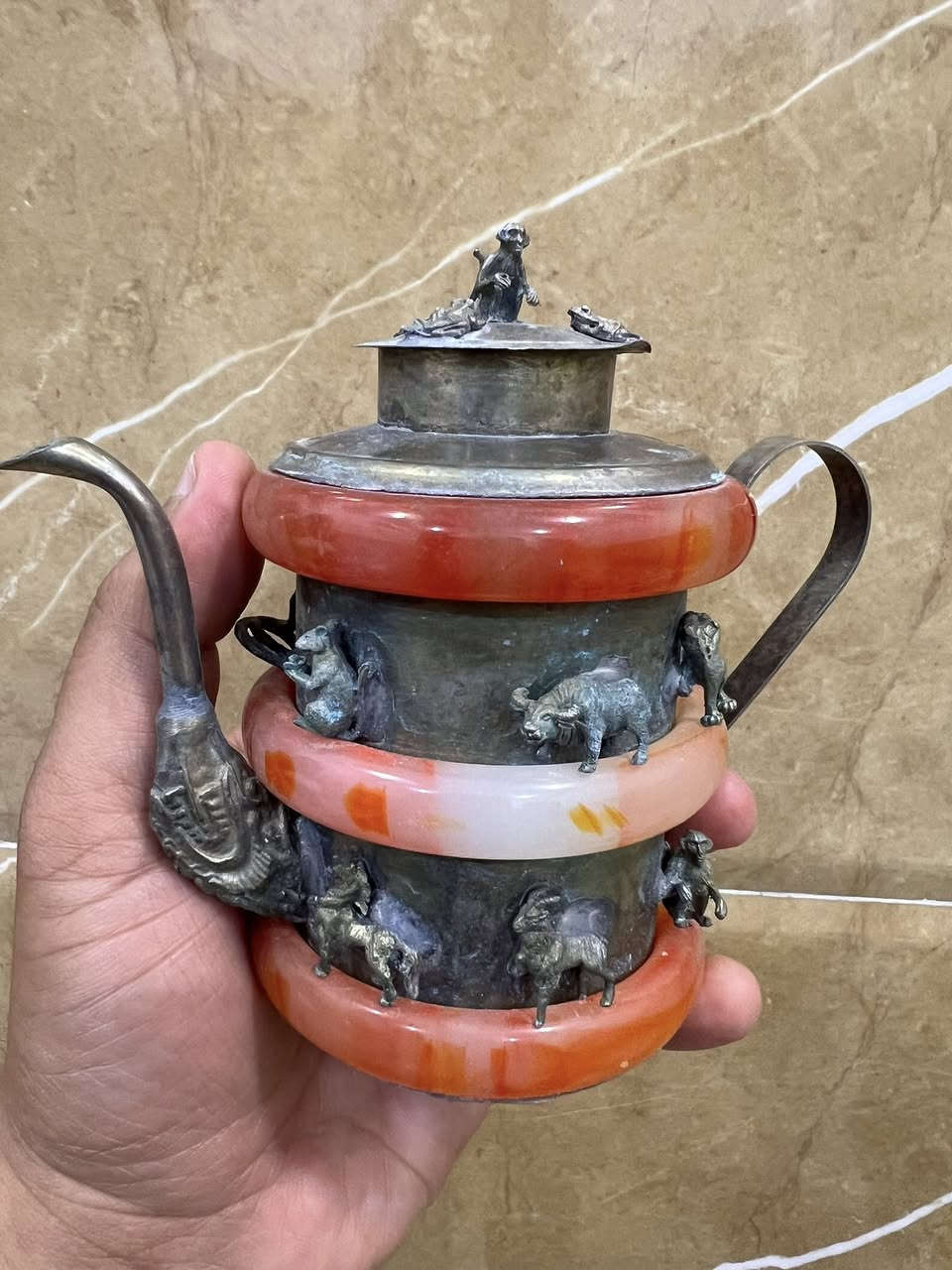 قواري حجر سيبستون او الحجر الصابوني حجم اصغر من كف الايد شغل ورسم ايد سعر القطعه 45 نهائي


**إذا كنت صاحب هذا الإعلان وتريد حذفه لأي سبب، رجاءا أرسل رسالة إلى الدعم الفني**