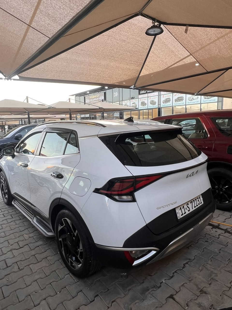 سلام عليكم 
كيا سبورتج
موديل ٢٠٢٣ 
رقم بغداد 
خليجي ماشية ١٧ الف فول ماعدا البانوراما 
مكفوله كفاله عامه 
السعر٢٢٠$
للاستفسار ***********
