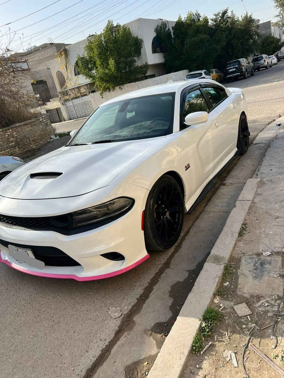 دودج جارجر RT موديل 2019 المواصفات فول عدا الفتحة Super Track Pack المحرك HEMI 5700 مثبت بالسنوية
الممشى 52 ألف ميل
رقم بغداد باسمي رقم شبه مميز ومرتب
تبريد ثلج كله بلادي
ويل هيلكات قياس 20 أصلي مو تجاري
حدادية أصلية مال شركة وكالة
حجر بيئة بلادي
السيارة بدون تزويد نهائيا وغير متعبة
دواخل جديدة

 🛑 السعر سوي تعليق يصل مباشرة 🤖 

دوسات
لحية
دفيوزر
دبلات
لوي ريسنك
لف حماوة
بلكات ريسنك
منظومة زينون
نظام صوت الباين
نظام ترحيب تلقائي
شاشة حجم كبير
كشنات حضن
حساس خلفي
رادار خلفي مع توقف تلقائي عند مقاربة الأجسام
نظام انعكاس الإضاءة العالية اوتو للمرايا الوسطية والجانبية
كزوز بلادي دبات سود

ملاحظة مهمة
السيارة أغيرلها دهن وفلتر أصلي وأفولها فقط بنزين محسن
استخدامي من البيت إلى الدوام فقط بدون سباقات أو صوت عالي

السيارة نظيفة جدا بعدها بريحة الشركة
استخدام شخصي ما بيها أي نواقص

الحوادث
حادثها جاملغ وبنيد فقط
لغد الشاصي راجع بارد بدون قص أو لحيم
فحص السونار مرفق

رقم صاحب السيارة 
***********
 واتساب
***********
