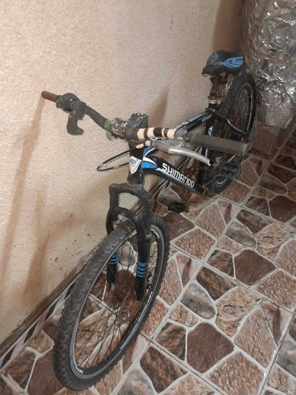 للبيع بايسكل ياباني بآلة
يحتاج فقط زنجيل وبريك 
السعر ٦٠ بي مجال 
عنوان البصرة قبلة حي الجامعة الاستفسار مراسلة او الاتصال ع الرقم ***********
