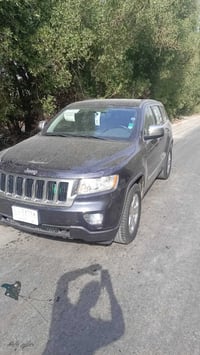 جيب لاريدو 2013 سياره كلش حلوه وجديده احله من الصور داخله للعراق كلين ...