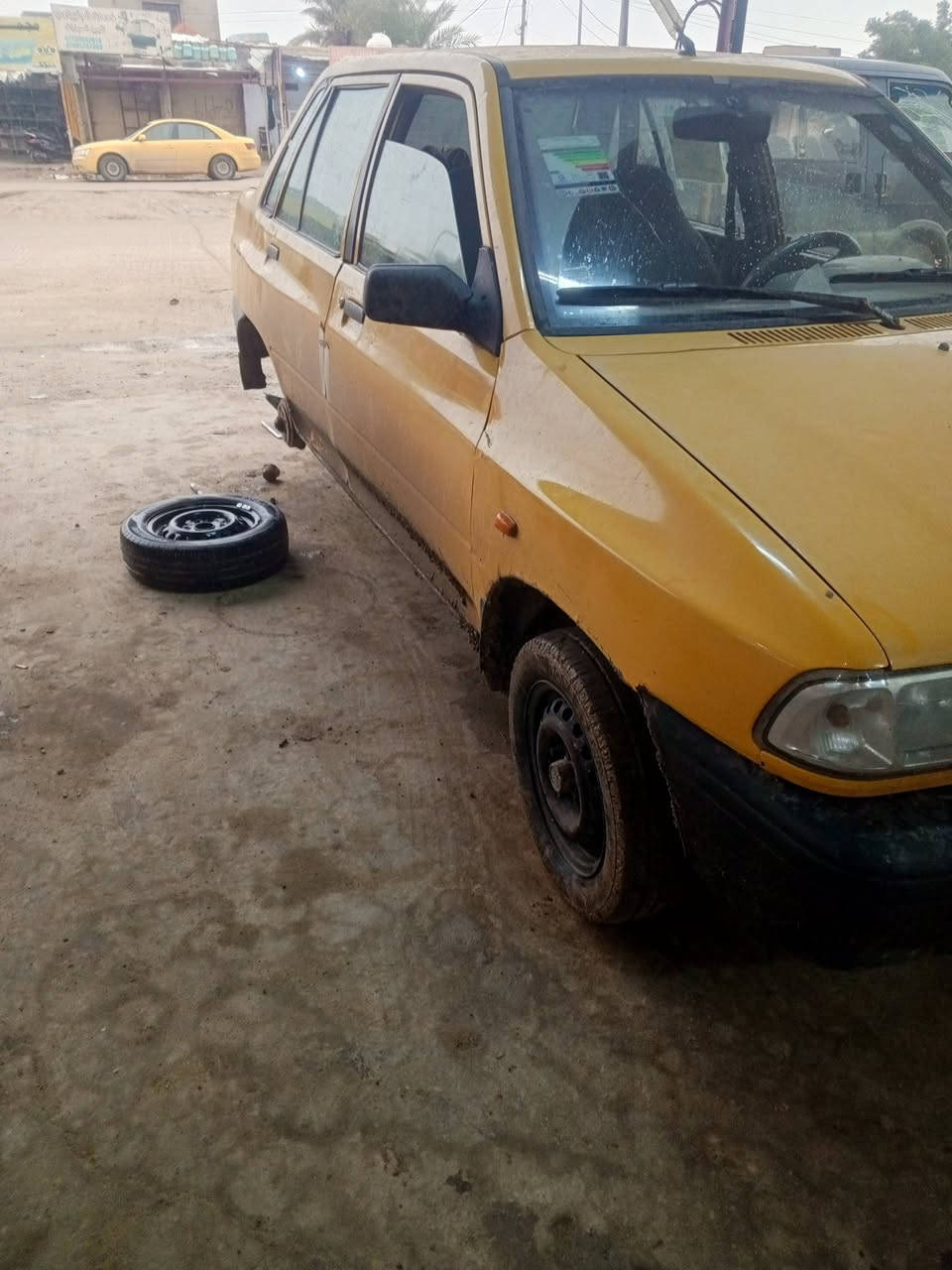 سلام عليكم سايبا 13رقم قادسية مكينة صار يومين من شادها يعني مكينه بلكارتون الله شاهد حداديه نص عمر وهسه اني بيها بكوت طلعت وراجع على الديوانية راعيها موجود رقم قادسية عليها غرامه 140الف وهيئة ماعرف شكد عليها ابيع فقط لنو تعرفون راتب ماكو السعر 20 مكاني ديوانية هذه ***********
