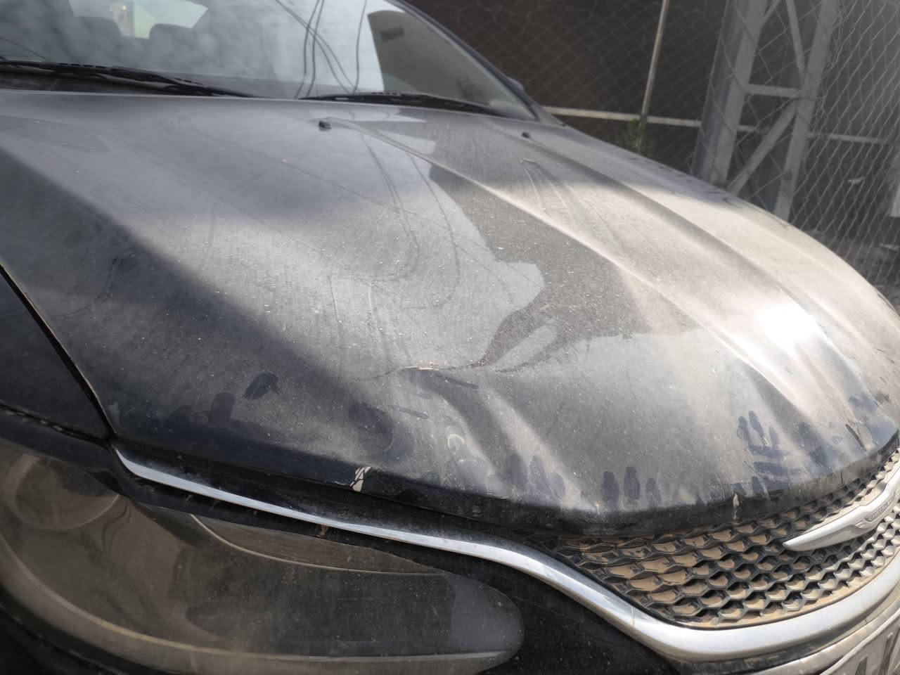 بنيد c200 موديل 2015 على وضعة الي يريدة ب150 الف يجي اسود بدون صبغ .ويا الاستيكة والبطانة والحلقة مال كيلون  للاتصال ***********
