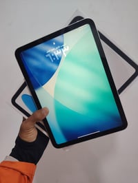 البيع آيباد A16 حجم11 مستعمل شهر والله اخو الجديد السعر 925 الف بي مجا...