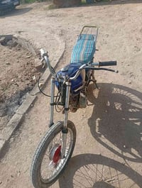 دراجه البيع كاطمه والف السعر 150 بيه مجال حك الجيه07823404266كلك