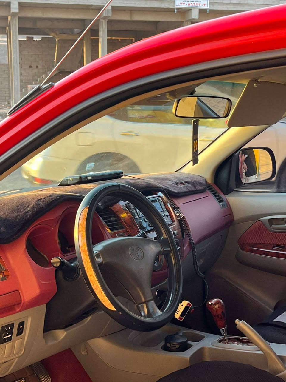 السلام وعليكم للبيع بيكم عذاري موديل 2010  بيها بونيد مبدل  وجاملغ الخلفي ل عكس سايق سياره فول الفول  كير محرك شرط  السياره ماشيه 160  السعر
مكاني تكريت القادسية 
 180 وبيها مجال  رقمي ‭***********
