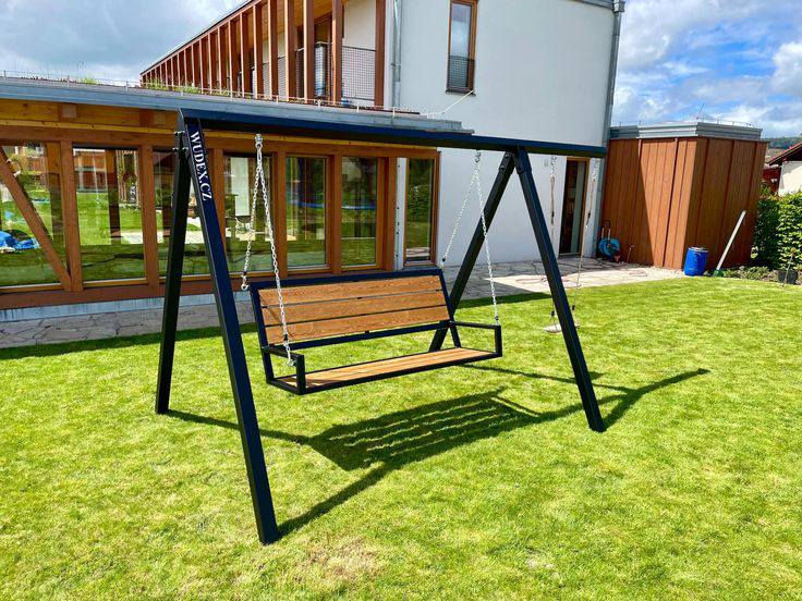 السلام عليكم 

يتوفر مرجوحه حسب الطلب اختار اليعجبك 
للطلب ولاستفسار واتساب ***********
