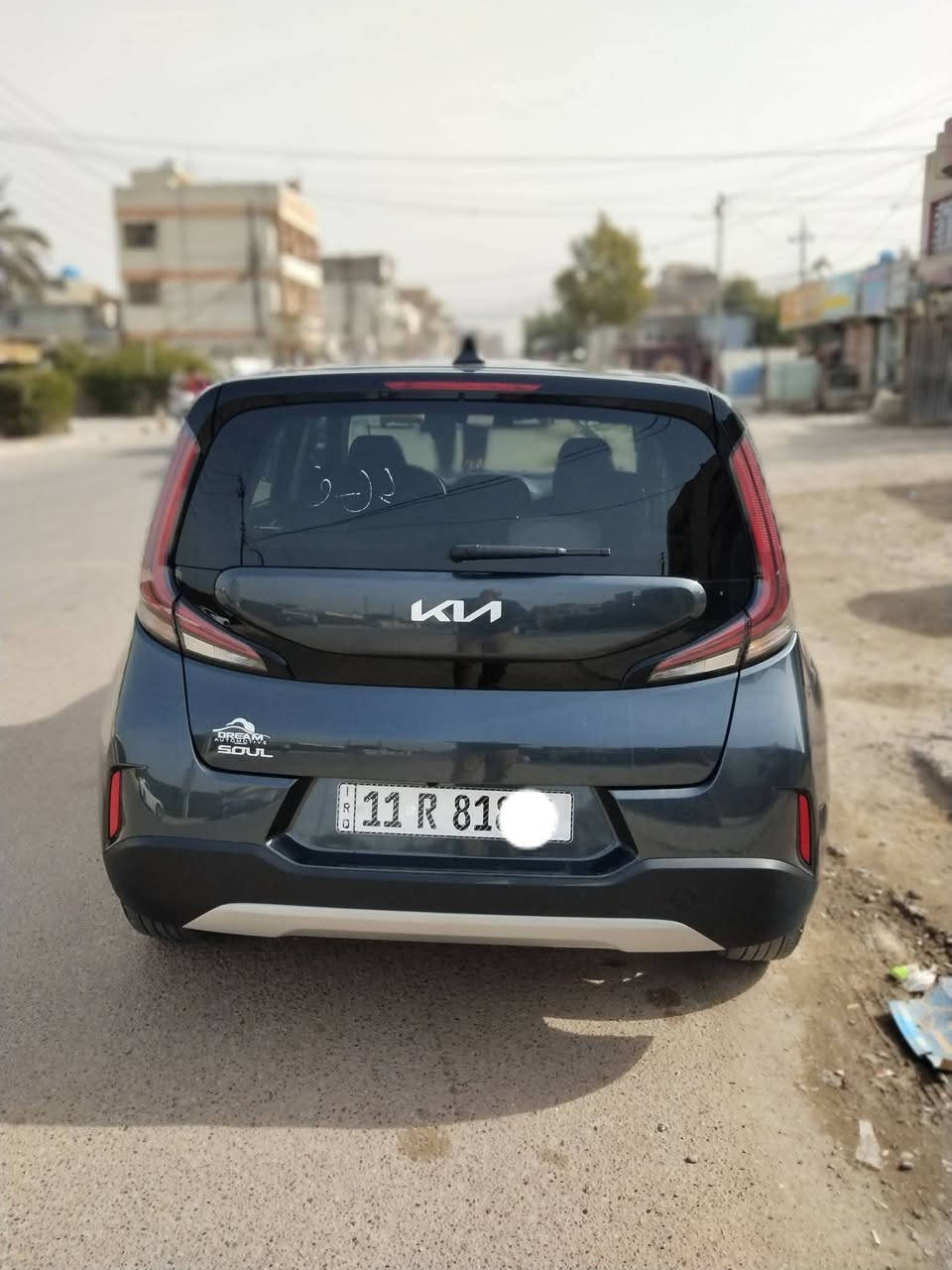 للبيع كيا صول موديل 2025 بجم كبس 
الضرر جانبي جاملغ سائق وباب سائق 
السيارة ليبل واحد بيهة صبغ قطعة ونص 
المواصفات 
شاشة كبيرة تدعم كار بلي 
كامرة دوارة 
تحكم استيرن جهتين 
كروس سرعة 
رادار خلفي وأمامي وجانبي 
توقف ذاتي 
اطفاء ذاتي 
ويل كب 
ثلاث انضمة قيادة 
عداد المسافة 10مايل 
وبعد هواي بيهة مواصفات 
السعر 158ورقة 
السيارة رقم بغداد سنوية باسمي الخميس رقمتهة قبل يومين مكاني بغداد الزعفرانية وبل خير على المشتري 
*********** السونار مرفق وية الصور وتحياتي للجميع
