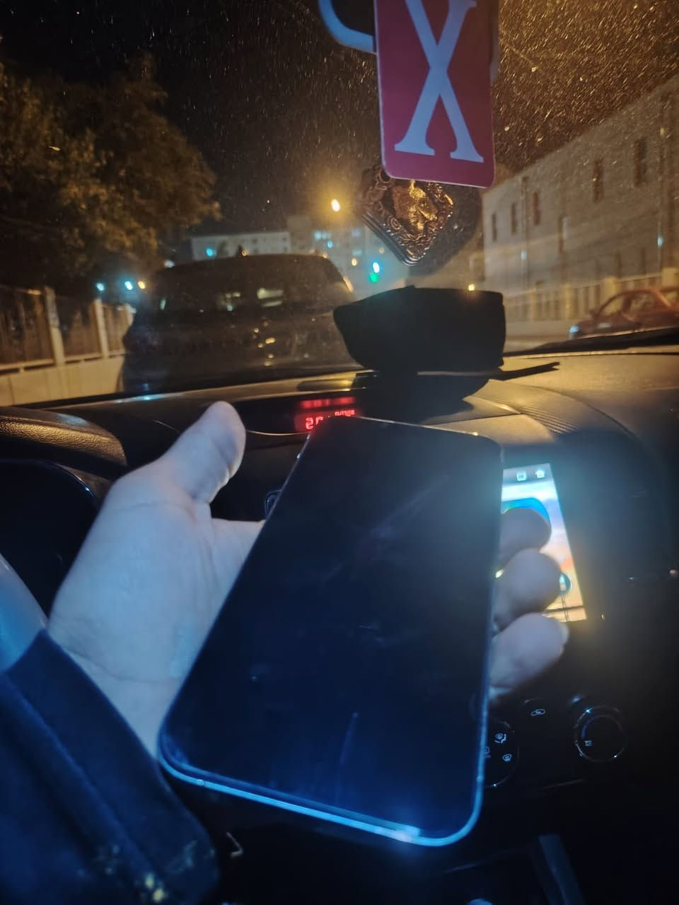 ايفون 13 برو ماكس للبيع
العنوان بسمايه 
جهاز مبدل شاشه 
للتواصل 
***********
