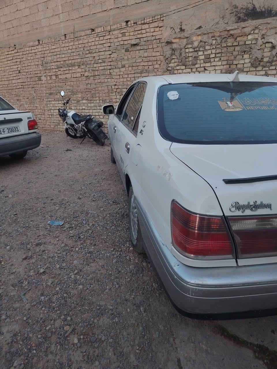 أدوات كراون 2002 للبيع
كصه جنطه فقط 
مناقصهة أي شي تبريد سبلت شرط ثلج
تخم تاير جديد باتري حداديه جديده 
مكفولة من سرقه سعر ٢٧بيهة مجال 
عنوان دجيل اتصال على رقم 
***********
