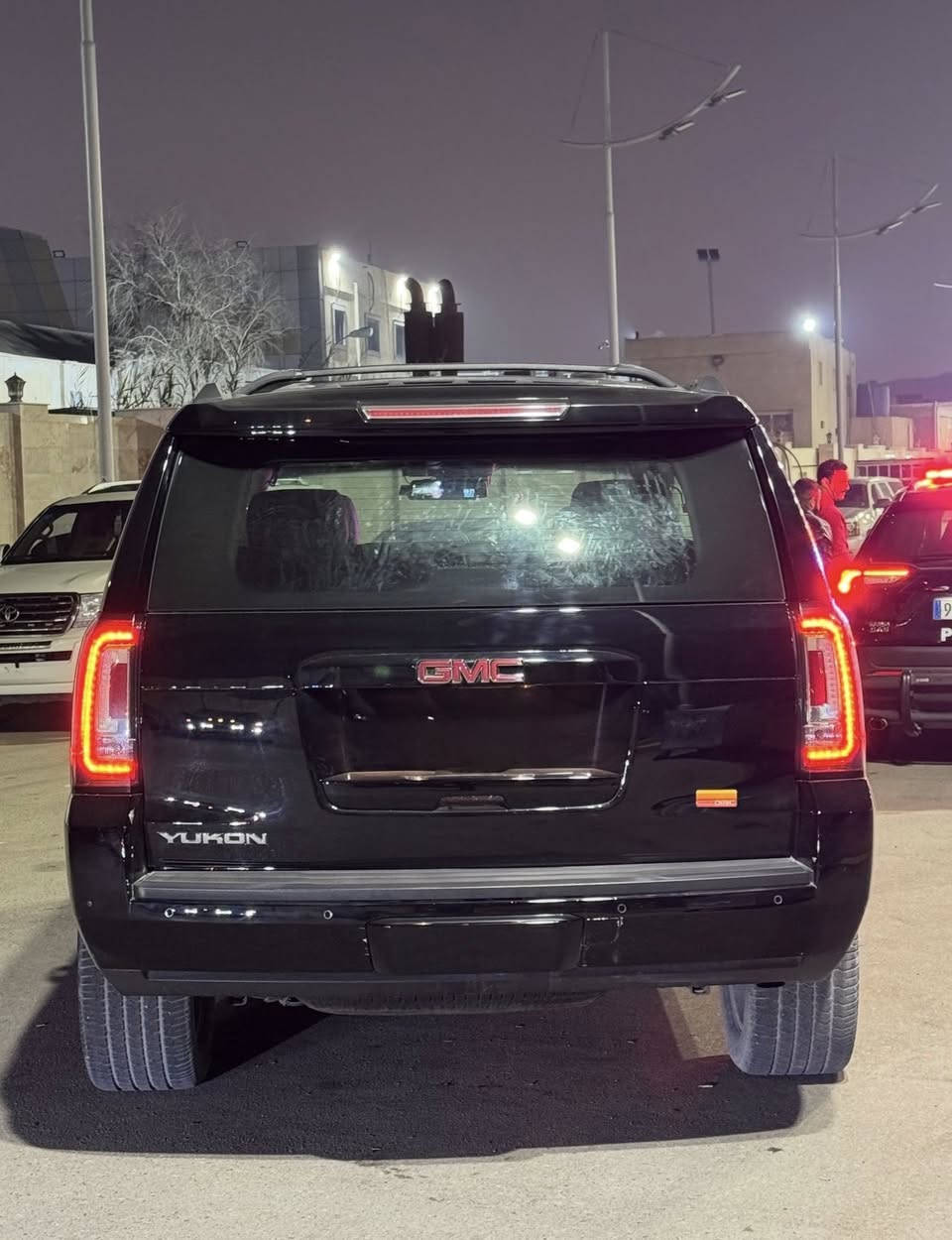 للبيع يوكن slt 2018 فول مواصفات للاخير كفاله عامه حتى من النمشه ماشيه 100 الف رقم بصره باسمي مغلفه نانو كلها السياره
بالكارتون للاستفسار ***********
