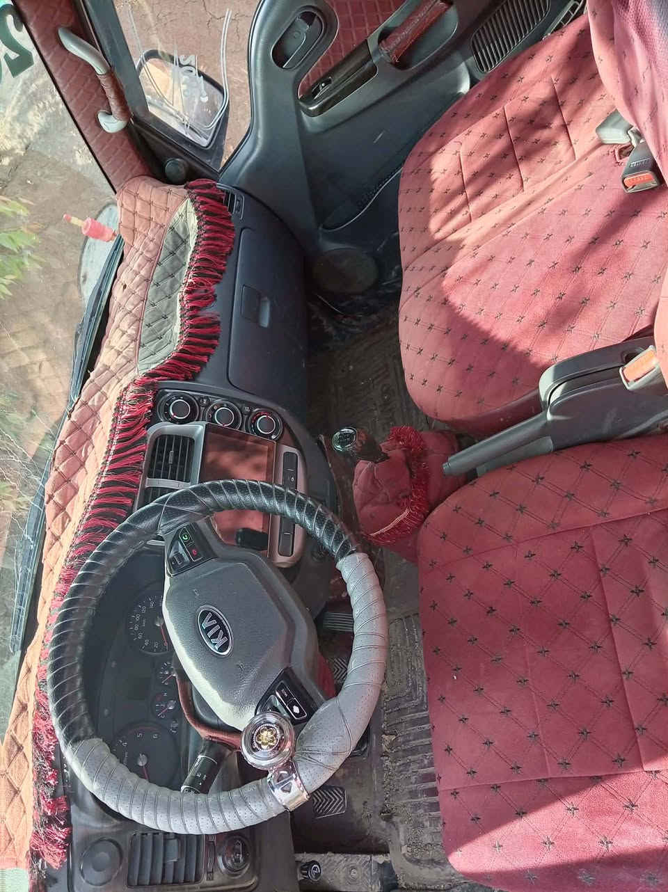 للبيع كيا حمل 2700موديل 2018السعر 135رقم نينوى انكليزي ***********
