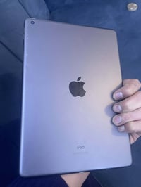 ايباد 7 • ذاكرة ٣٢ • بدل جهاز صغير