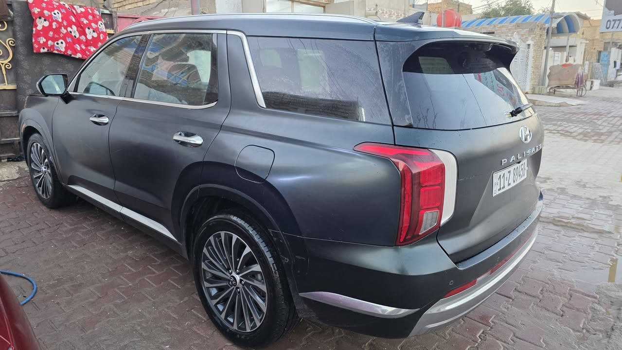 هونداي بلسايد كلكرافي
أعلى فئة بالبسلايد ع الإطلاق 

مواصفات معروفه والي ميعرفهن 

يراسلني خاص ادزهن لان هواي كلش

موديل ٢٣ دخول جديد رقم بغداد انكليزي 

بأسمي شخصيا سنويه لل٢٠٣٠ هزه جديده 

لون زيتنوني غير محدد 

علما مغلفه PPF طافي بالكامل 

للحمايه من الخدوش المقصوده والغير مقصوده 

بضمان ١٥ سنه وصيانه مجانيه كل ٦ أشهر 

لد وكالة نيو كار في الكراده

وبيها كتاب تراجع بيه الوكاله سعر ١٦ ورقه 

واني سويته بالعرض مال راس السنه ب٨ ونص 

تخم تاير كامل جديد حداديه فول 

السعر 290  الحادث *

السياره ليبل واحد كل القطع بلادي 

بدون فتح بدون تبديل بدون دواخل بدون ايبراك 

فقط اجه صبغ من امريكا بابين ايمن وجاملغ خلفي بالعراق بدون حادث 

ايضا بالاضافه إلى الداعميه نفسها اجت بالسياره تصلحت ونشدت حتى الداعيمات بلادي لايت بلادي ممبدل بدنه بلادي راديتر بلادي لان الحادث مواصل غير الدعاميه 

صور الحادث موجوده مع رقم الشاصي 

علما التضليل بلادي مسموح بالمرور

ايضا الي التغليف مواصفاته يسمح به المرور 

وايضا قابل للفحص في السونار 

للاستفسار اتصال او واتساب ***********3
