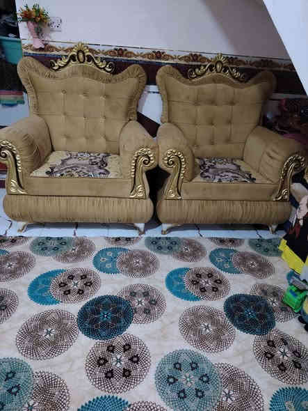 كراسي وتخم اللبيع شراي يراسلهم واتساب *********** العماره
