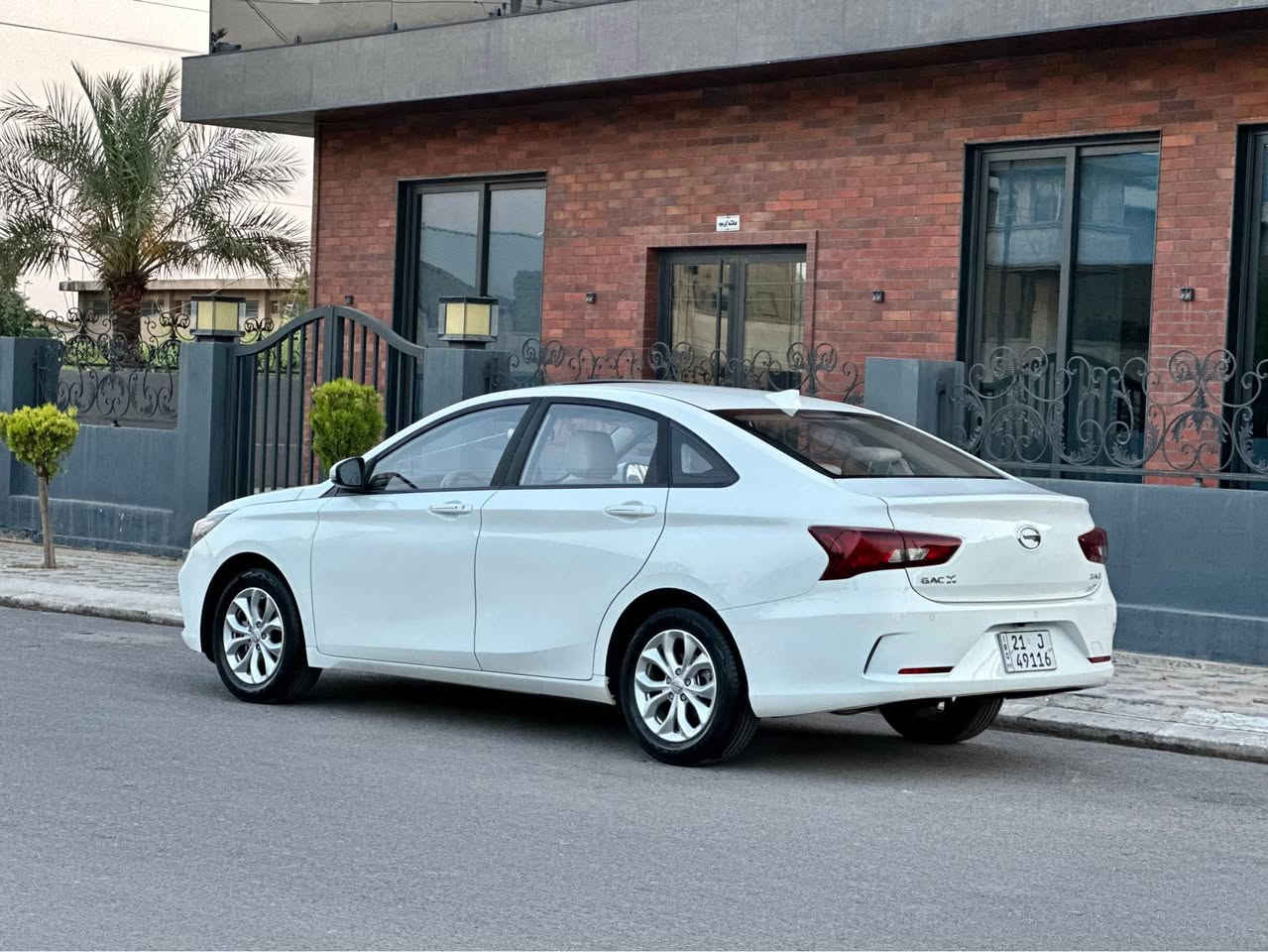 جی ای سی GAC GA4 مۆدیل 2023 فول مواسفات  
سلاید و بەسمە و بڕێک بەسمە و ئـۆتۆ هۆلد کوشین جلد تە برید مە رکە زی
  کامیرا حساس شاشە گە ورە
سفری شەریکەی فەرمی GAC 
تەنیا 73هەزار رویشتووە
بێ بۆیاغ بێ تعدیل بەشەرتی گێر مکینە تحویل
هیجی نیە لۆکە هە موو شتیکی نویە بە ناوی خۆمە 
سعری 105وەرەقە (*********** أربيل, العراق
