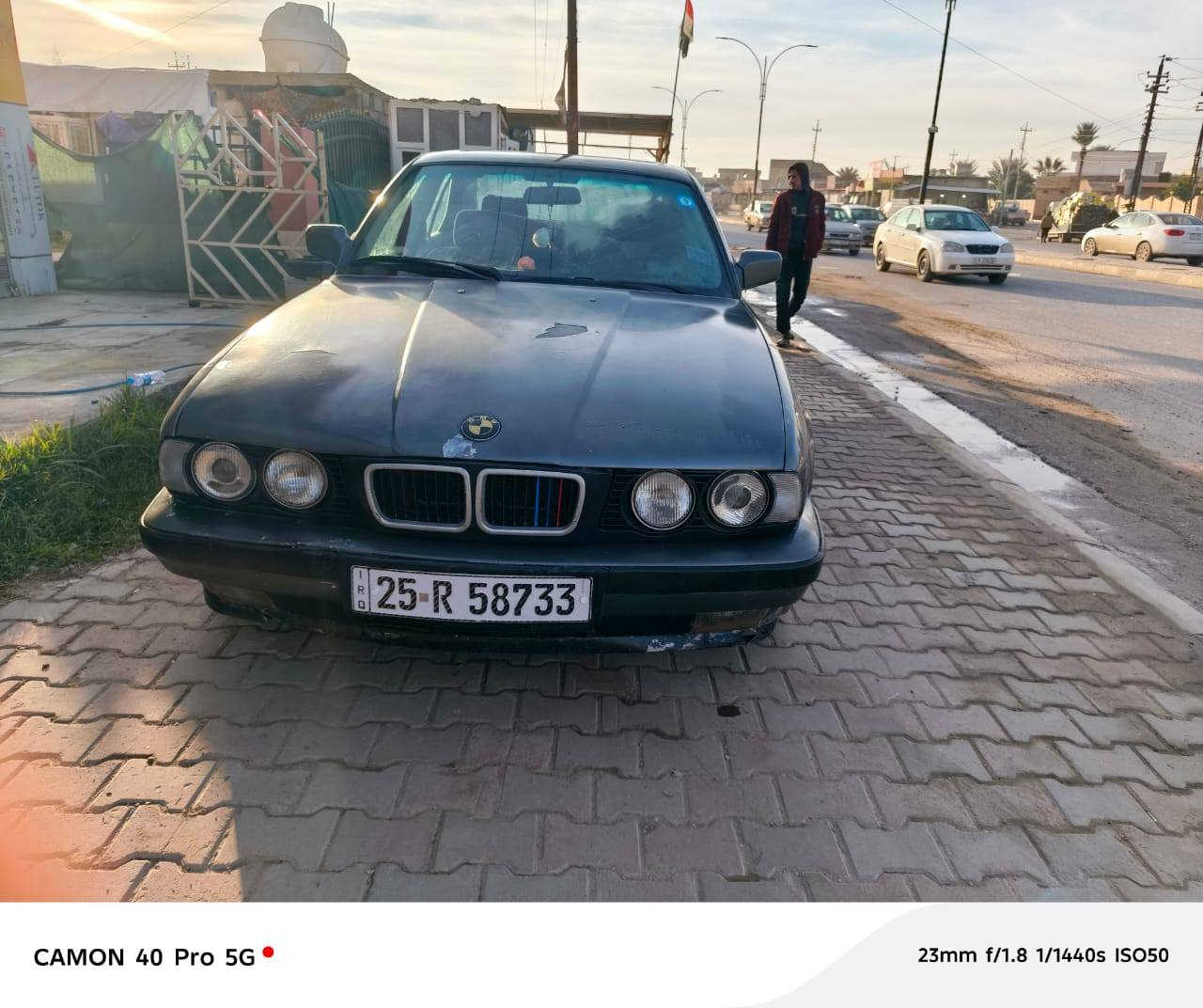 السلام عليكم
للبيع

بيئيم دبليو ٥٢٥ اصل

محرك ٢٥ مفتوح گير عادي شرط
كابون بانزين
مصبوغه عام جماليه شرط
بدون ضربه وتصليح 

رقم دولي تحويل مباشر

السعر (40)وبيه مجال قليل

واذا مراوس بشي زين هم يرهم

للاتصال ***********
