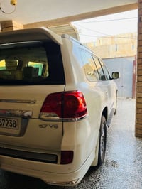 لاندكروز GX-R • ٢٠١٥ • ١٦٢٠٠٠ كم