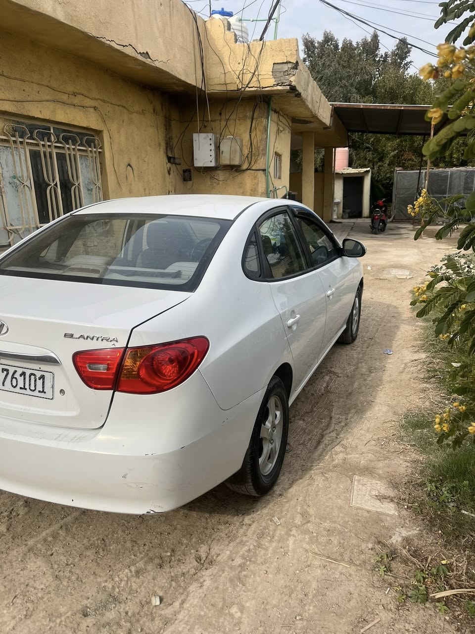 سلام عليكم   النترا موديل 2011 السياره خير من الله بيها قطعتين جاملغ صبغ و بنيد مبدل السعر 109 و بيها مجال للشراي للاستفسار  اتصل عل رقم ***********
