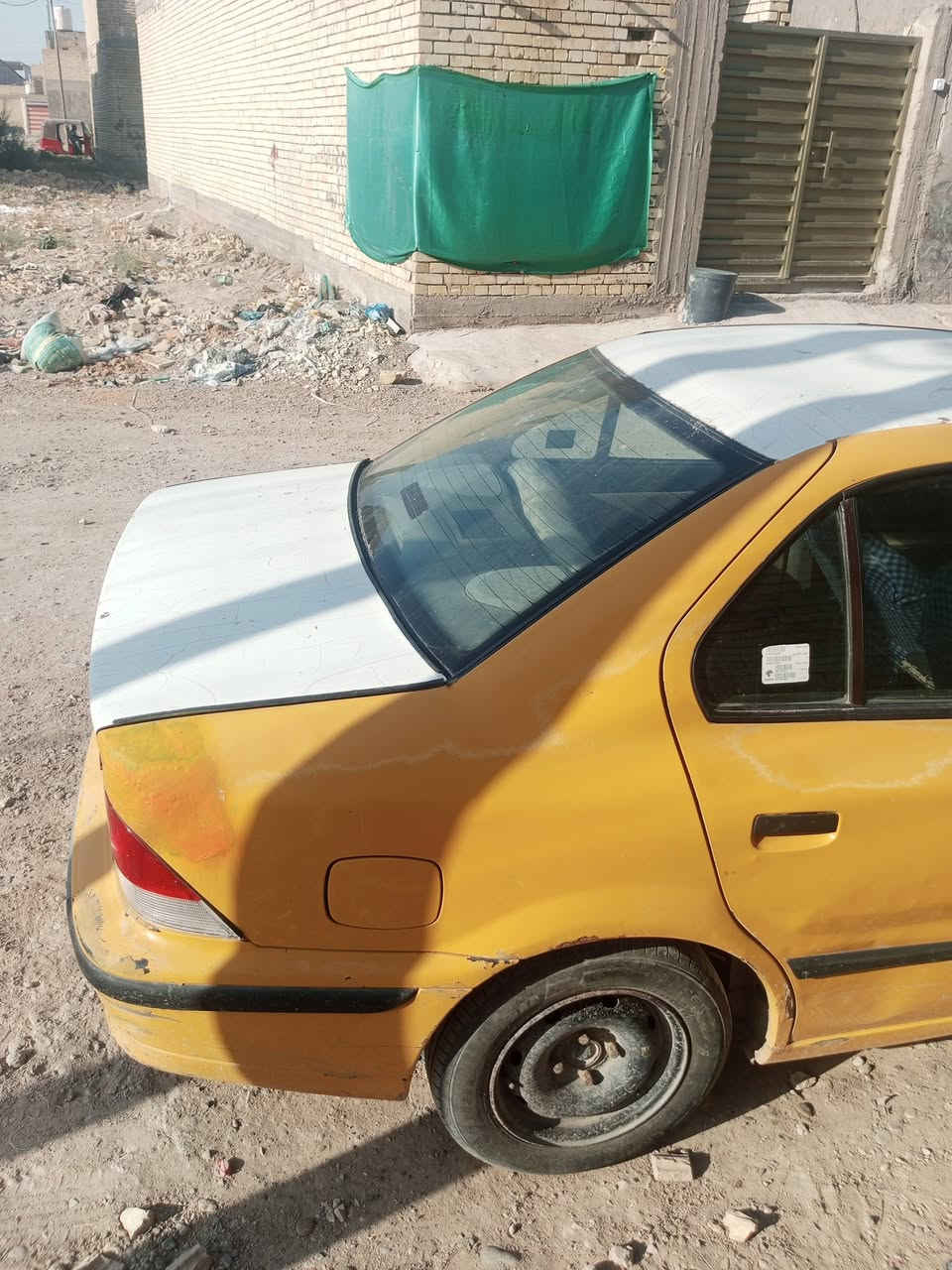السلام عليكم سمند للبيع موديل 10 كير مكينة تمام كشرها كدامك الصور تبريد جان يشتغل بس هسة طفه وحده   مشطه تعبان يرادلة تجفيت  السيارة تمشي مابيها شئ  يوميه اني اروح واجي بيه كلج جديد   شادله.  كوري الفيحاء  أصلي   رايده 27. بيه مجال.   *********** واتس   موجود
