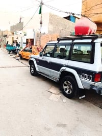 يا الله سلام عليكم كالوبر موديل 93رقم بغداد انكليزي شرط تحويل تخم تاير...