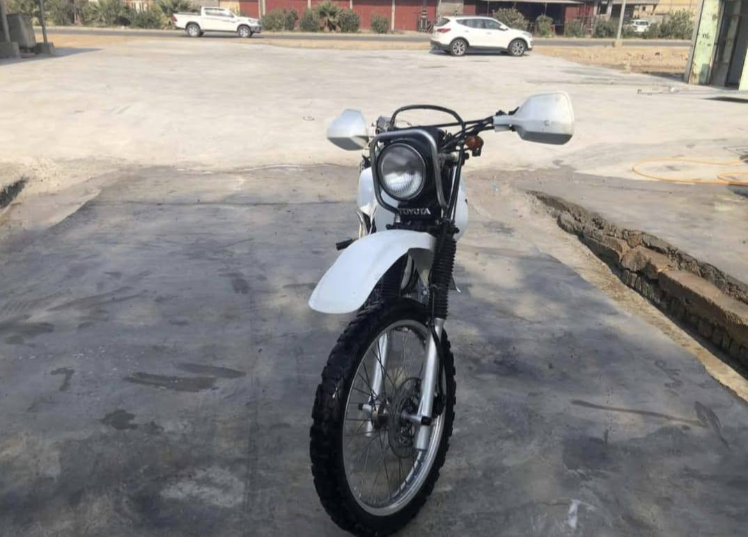 السلام عليكم دراجة قفاز دجبل مكينه 200 مفتوحه او بدون اوراق مكان بغداد السعر 1250وبيه مجال, ***********
