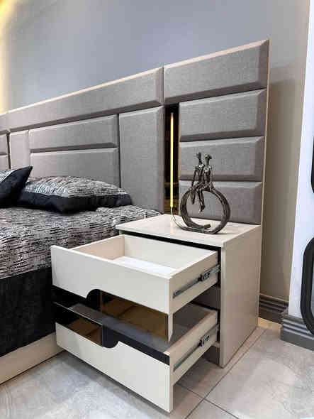 ✨ موديل { حزيران} المودرن – 10 قطع
💸السعر 1.700.000/مليون 700💸💵
🛏️ السرير مخزن جك ↗
📐 الكنتور مع الملحق:330سم
🧱 ضهر بلوك
🔩 برغي وچوي حديد
🩸 صبغ حراري
💯 تركي درجة أولى🇹🇷🇹🇷🇹🇷
💧 خشب MDF ضد الرطوبة
🛠️ضمان صيانة لمدة 3سنوات🛠️🚚
🚛خدمت توصيل وشد مجانا🛠️🚚

✨ملاحظة اسعارنا مقاربه ل اسعار الجملة 

📞للاستفسار والطلب تواصلو عل الرقم وتساب 

📞📞0770 890 0536
