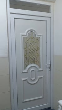 ٢ باب • للبيع