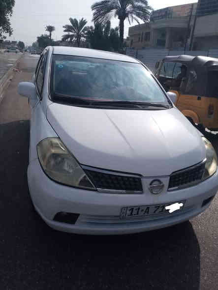 السلام عليكم 
للبيع نيسان فيرسا 2008
رقم بغداد باسمي 
محرك 1800
كير at
صبغ 5 قطع بنيد وجاملغات أمامية وباب 
سياره كاملة ما بيها نقص
السعر 72 
بغداد الغزالية 
*********** واتساب 
ملاحظة.. شرط تحويل
