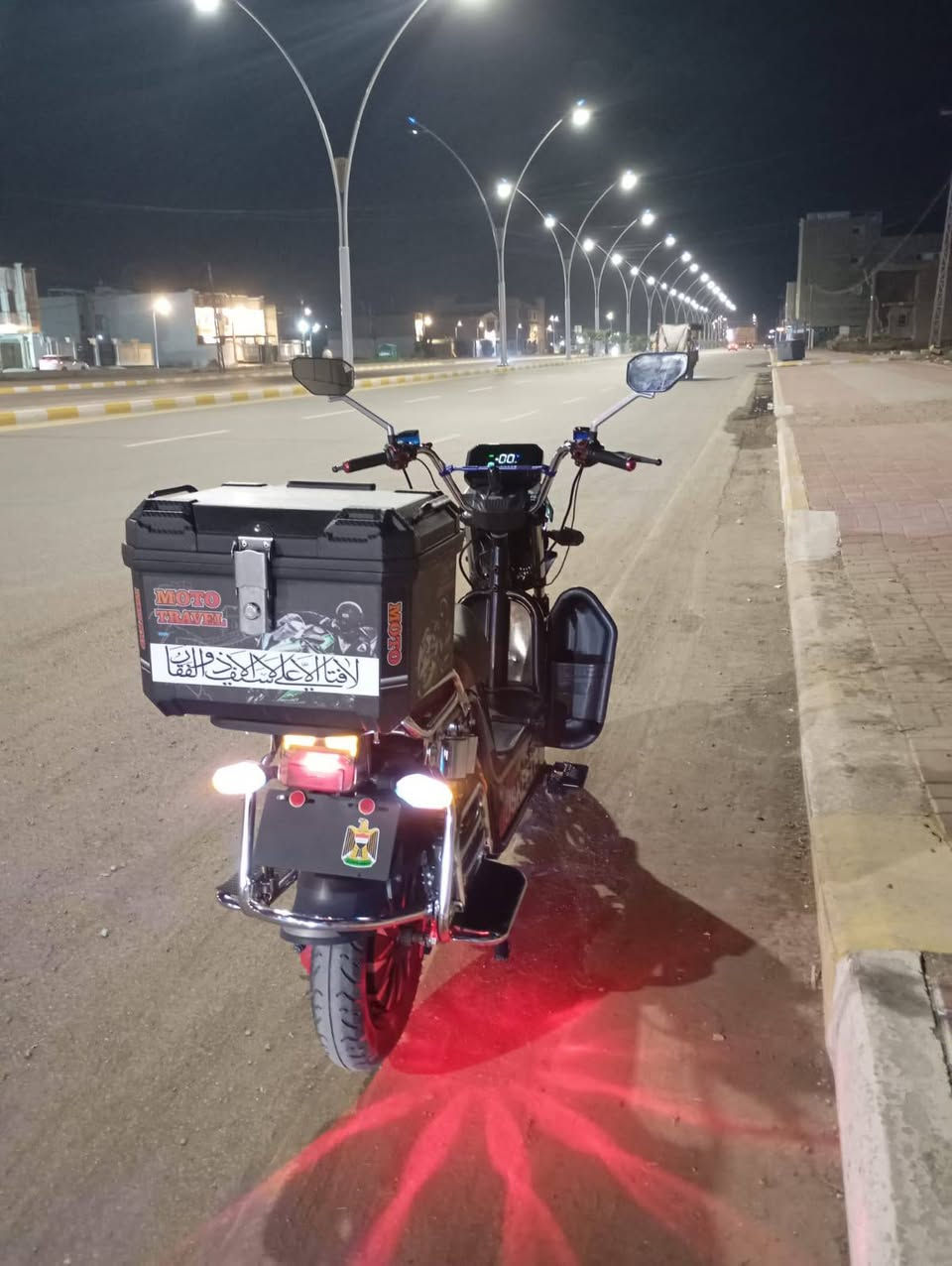 موطور شحن للبيع نوع سيزوكي 
موديل 2025
بطاريات5 يقرن فول  جدد موديل2026
دراجه كامله على الفحص جديدة ونضيفه ما عايزها لو برغي كامله سرعه 99
سعر 550بيها مجال قليل 
المكان الرمادي التأميم 
للأستفسار ***********
