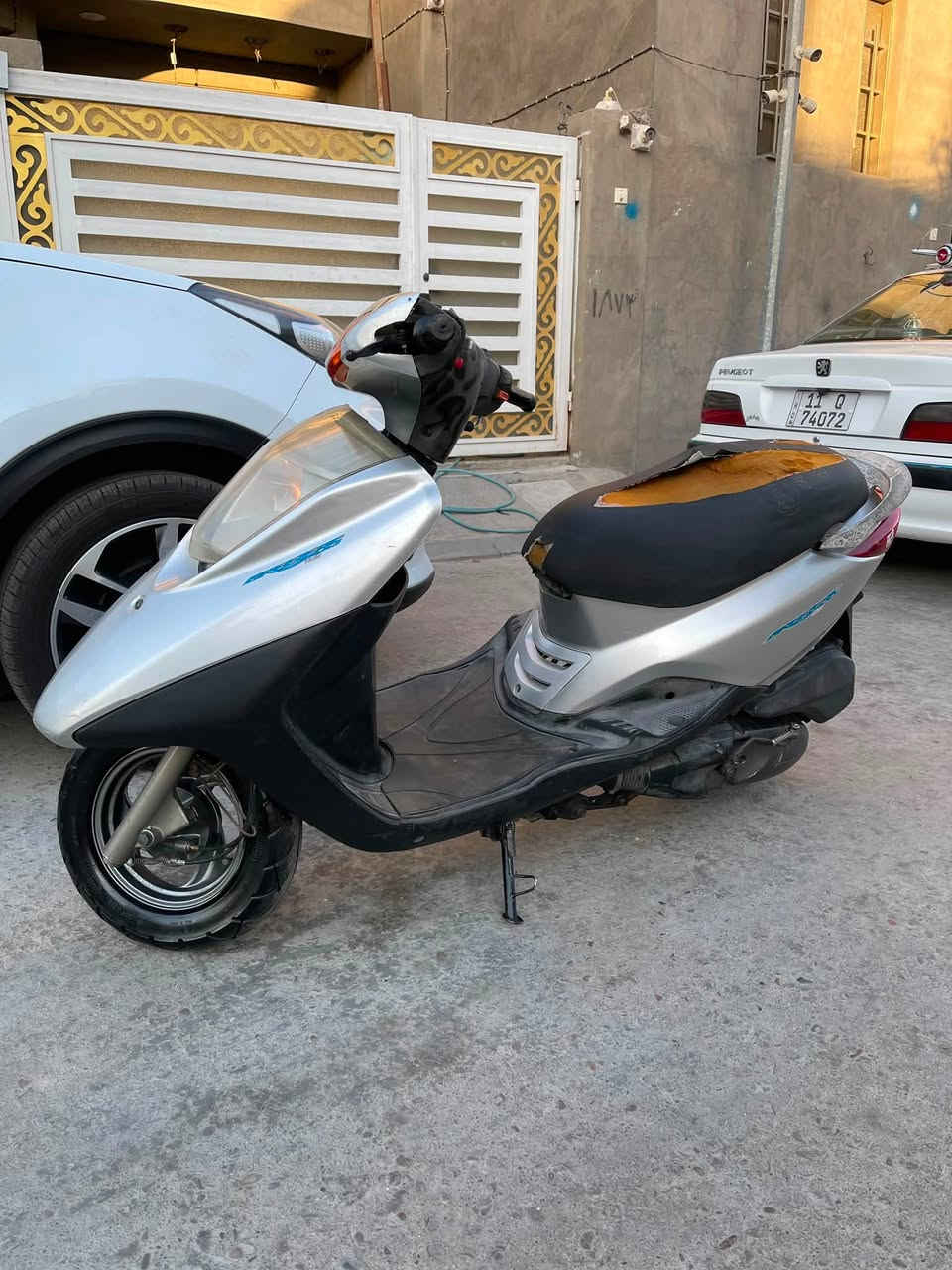 بريز كابريتر سرعه 140  دراجه كفراتها كلها بلادي نقص ستاند ودراجه مفتوحه السعر500وبيها مجال بسيط مكان زعفرانيه ***********
