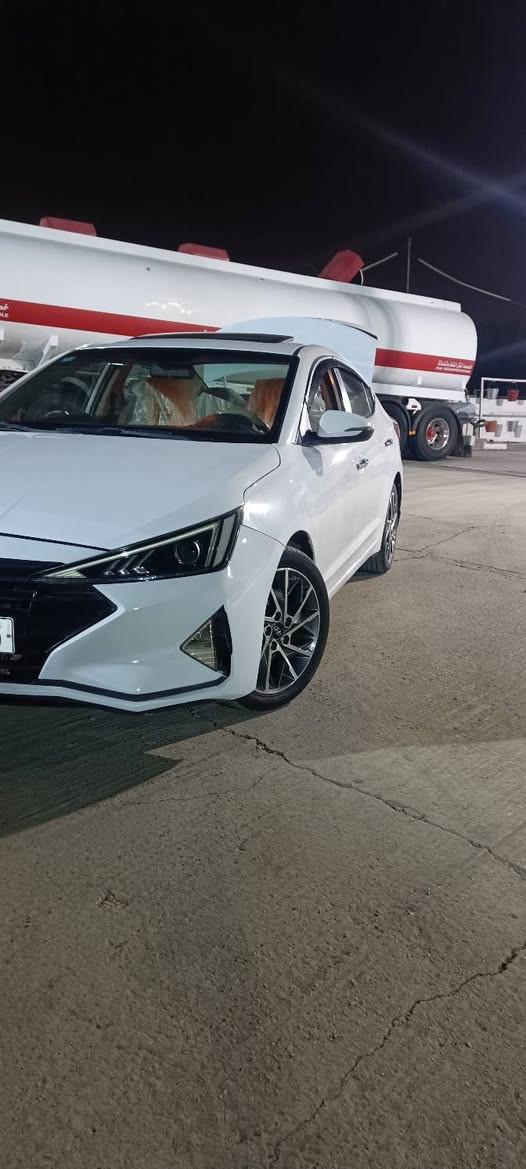 السلام عليكم للبيع النترا موديل 19شكل ال 20خليجي فول موصفات معرفه موصفات ال 20من عده البصمه السياره جاهزه من كلشي بيه صبغ قطعه وبارات كير مكينه حداديه تخم تاير جديد خير من الله السياره رقم بغداد دولي سنويه 2029 سعر السياره 148 وبيه مجال للطيبين مكان السياره النجف الاشرف العباسيه رقم الهاتف ***********//***********
