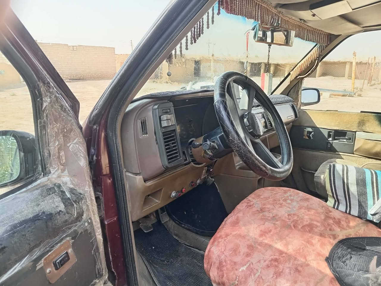 جيمسي شوفر ليت موديل 93 خصوصي رقم نينوئ ألماني محرك وكير استاركس كاز حصه كاز بيها سياره جاهزه مال اشتراكات صاحبها بل موصل موجود سنويه ماتصقط لي 27 السعر 32 وبي مجال قليل رقم ***********
اني مكلف ب نشر خاص ماكو 
جيمسي شوفر ليت موديل 93 خصوصي رقم نينوئ ألماني محرك وكير استاركس كاز حصه كاز بيها سياره جاهزه مال اشتراكات صاحبها بل موصل موجود سنويه ماتصقط لي 27 السعر 32 وبي مجال قليل رقم ***********
