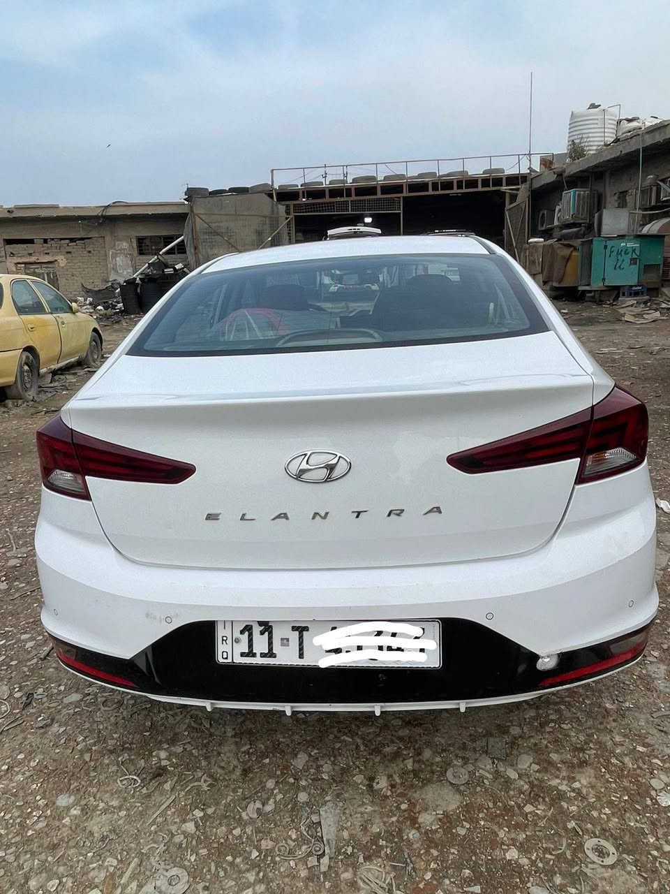 سلام عليكم  كل عام وانتم بخير /  النترا خليجي موديل رقم بغداد بسمي 2020 مكفول كفاله عامه من الصبغ وتبديل كير كفاله ومحرك  كفاله عامه فول بصمه ابواب بصمه مكان ناصرية سعر 158  مركز رقم ***********
