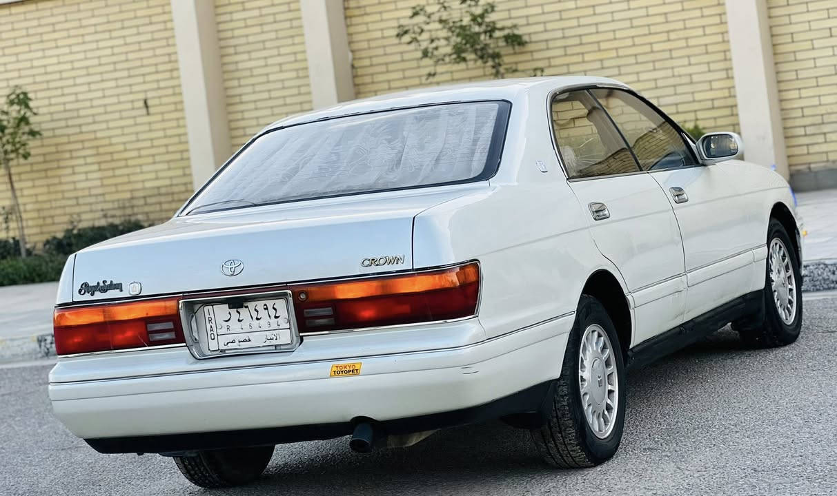 السلام عليكم احبتي 
للبيع بطه منفصل لون لؤلؤي موديل 1993رقم انبار مشروع وطني سنويه  لغايه 2027
گير ومكينه 2500 كفاله شرط النظافه السياره كفاله گص ونقل وعيب وضربه واصوليات جاهزه من دواخل تخم تاير حداديه كهربايات تبريد ثلج ❄️ مكاني كربلاء السعر 57لستفسار انتصل   ***********
