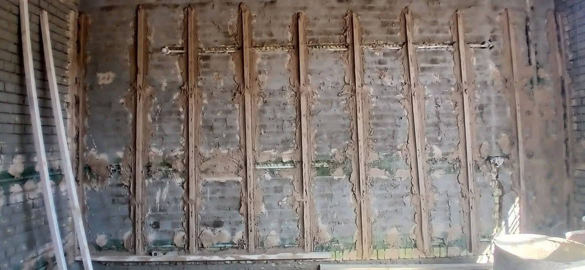 لبخ سقل المتر ٦
لبخ ونثر المتر 6ونص.        
جص بورك ب6
لبخ اجراره 5

لبخ تصفير المتر 7.            خلفات عدد 2

لبخ تشميع خارجي 3

لبخ تشميع داخلي 2ونص

الخاص مفتوح حياكم لله
***********
وكلشي بي مجال
