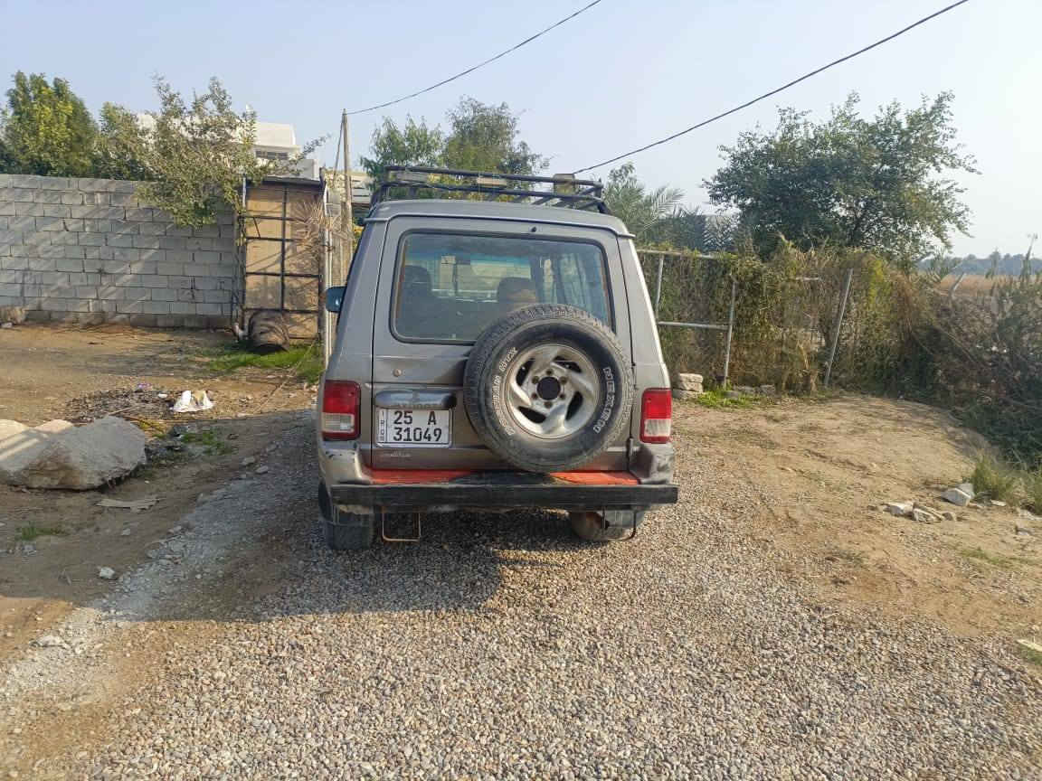 السلام عليكم 
رقم كركوك مشروع وطني رقم جديد 

كالوبر موديل ١٩٩٩
لا صبغ لا ضربة لا تبديل 
سيارة جاهزة من كل النواحي 
كير عادي كير مكينه اكسل شاصي كله مكفول 
نضامين بانزين +غاز 
مشدول الها منضومه غاز اصلية 
سعر ٥٥ 
مكاني ديالى بعقوبة 
***********
