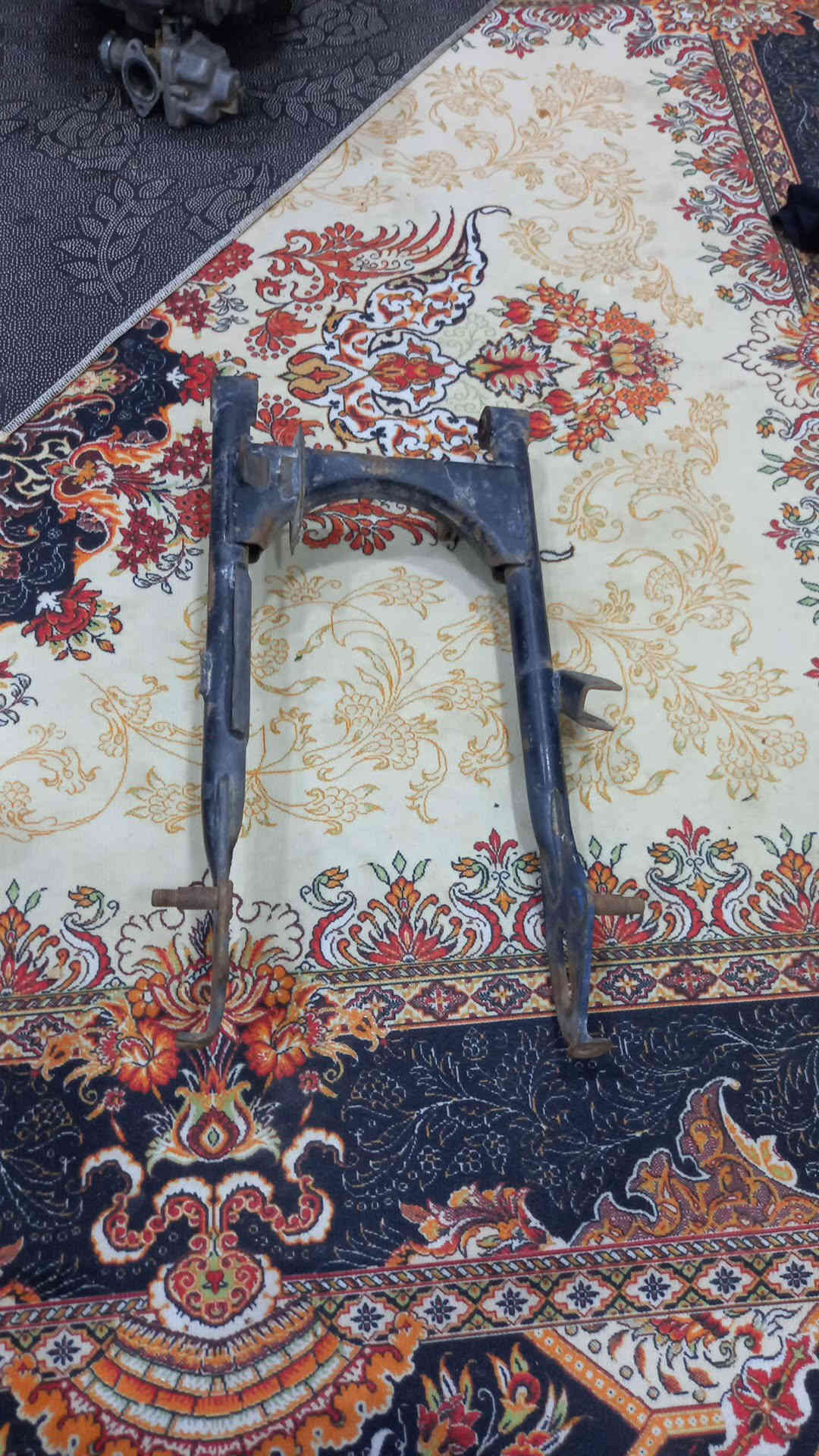 سلام عليكم محرك اربعه كير وتانكي وصفاحه ويل وماشه كلهن للبيع ب 160 ولشراي يدلل وهاذه رقمي ***********
