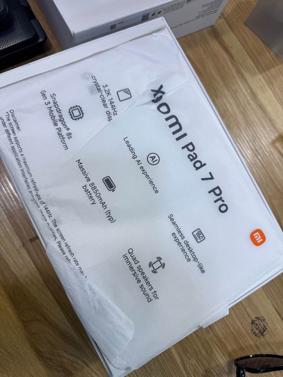 شاومي باد 7 برو 
معالج سناب دراجون 8s جين 3 
ذاكرة 512 
رام 12 + 12 
شاشة حجم 11 بدقة 3.2k و 144 هرتز 
بطارية 8850 mAh 
يدعم الذكاء الاصطناعي 
نظافه 95 %
      
        بسعر 550 الف 
        ———————————————
مكتب ثائر للحاسبات 
الجمهورة - شارع المكاتب - قرب حسينية محمد الباقر . 
*********** البصرة, العراق
