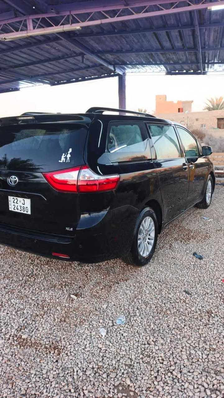 السلام عليكم
تويوتا سينا 2015 كلين رقم أربيل
السعر 185 وبيها مجال 

فول مواصفات LEX

فتحة

تشغيل عن بعد

او مراوس حسب القناعة

السياره صار بيها بارد بجاملغ الايمن الامامي

مكان السيارة الانبار القائم

***********
