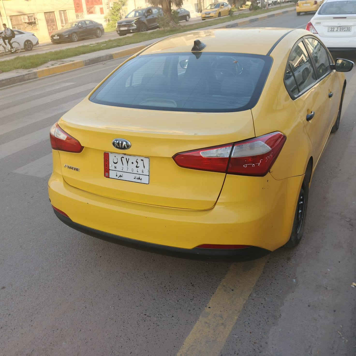 السلام عليكم كيا فورتي موديل 2016 وارد امريكي مكينه 1800دوش بدون حادث حادثه حالوب قماره بنيد صندوق السعر 116بيه مجال رقم *********** اني مكلف بل نشر مكان سياره بغداد تاجي ابو عضام
