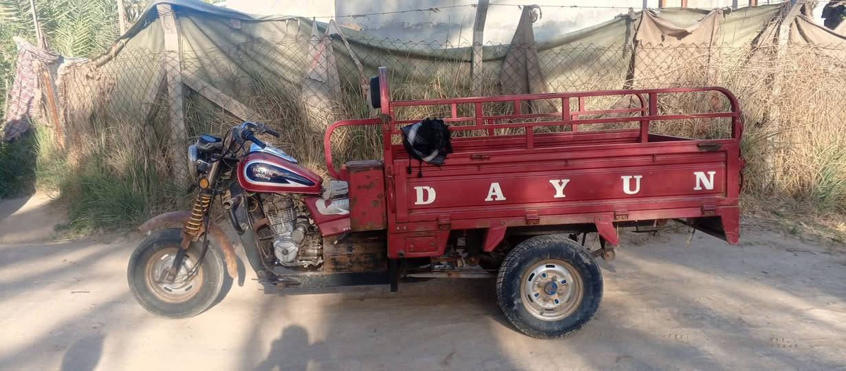 سلام عليكم ستوته لبيع اوراق اصولي موديل ٢٠السعر مليون وميه وبيه مجال المكان بابل هاشميه الرقم ***********
